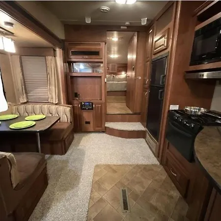 Lovely Rv
